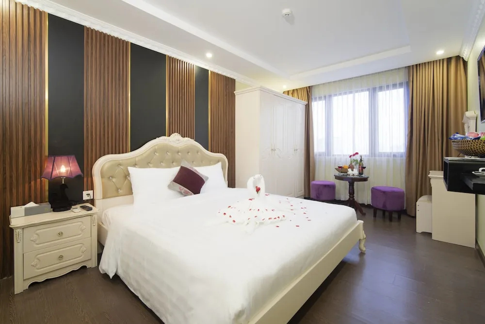 Premier room