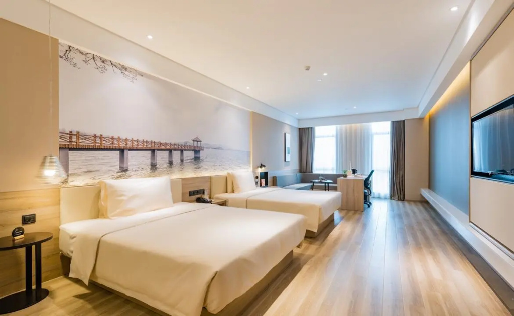 Atour Hotel (Nanjing Xingang Development Area) in Nanjing
