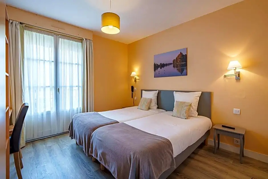 Hôtel Val De Loire - Chambres