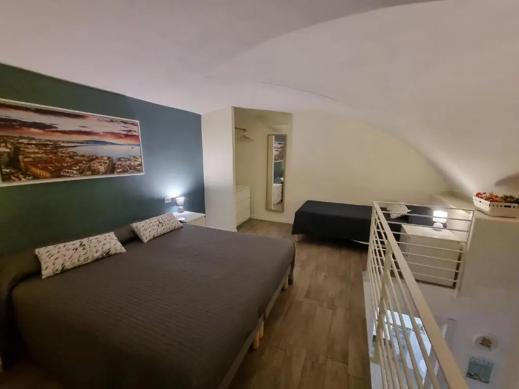 Deluxe Quadruple room