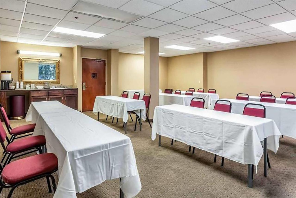 Hotel photo 30