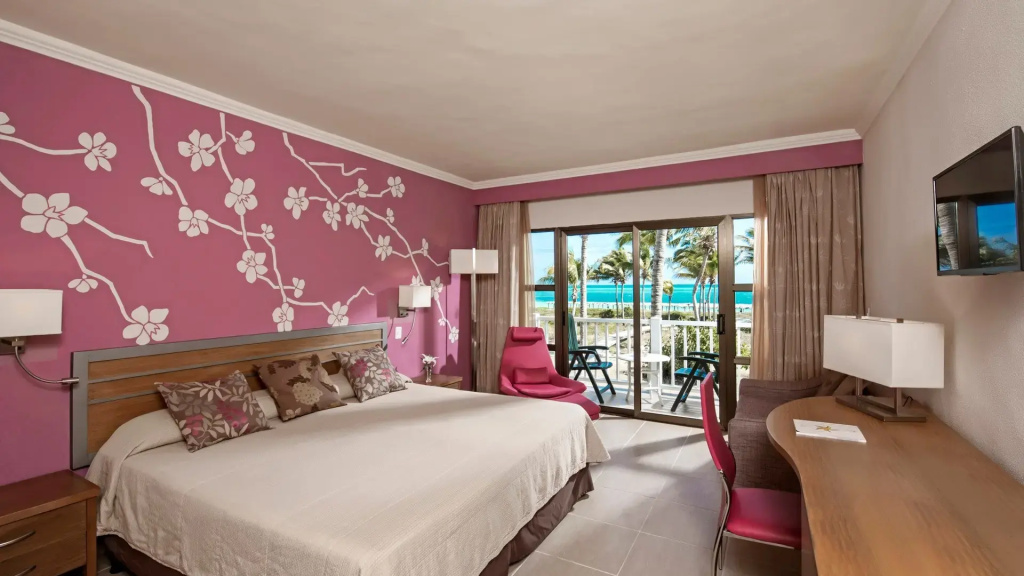 Standard room with sea view