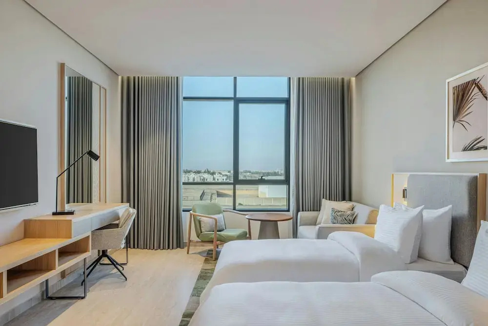 Standard Double room with city view (twin beds)