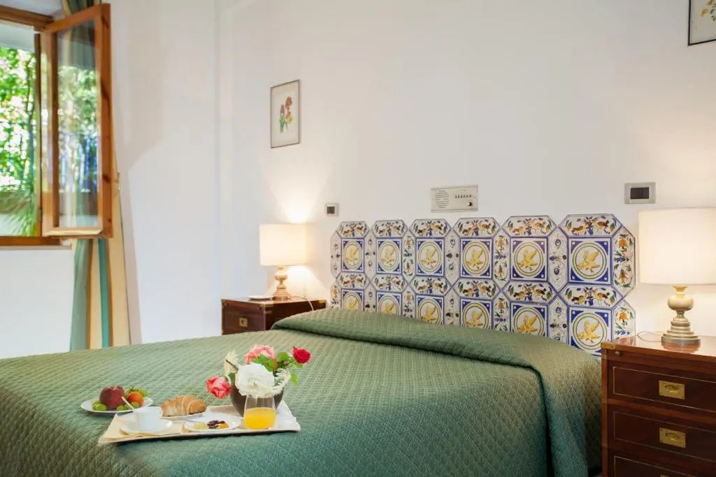 Grand Hotel De Rose - Chambres