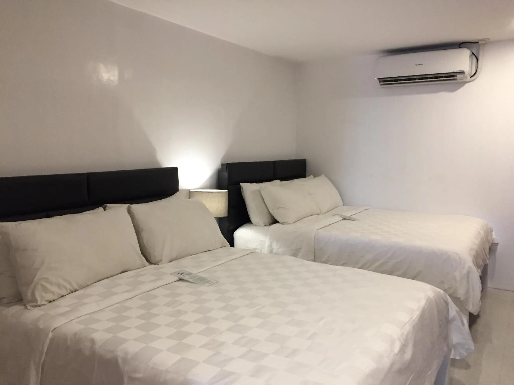 Deluxe Family room