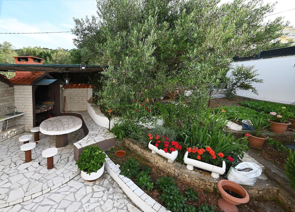 Apartment Mihovilovic