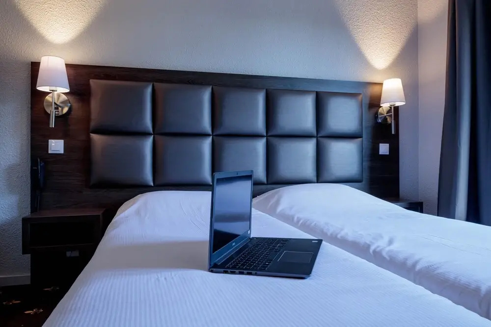 Logis Hotel Noemys Morgon - Chambres