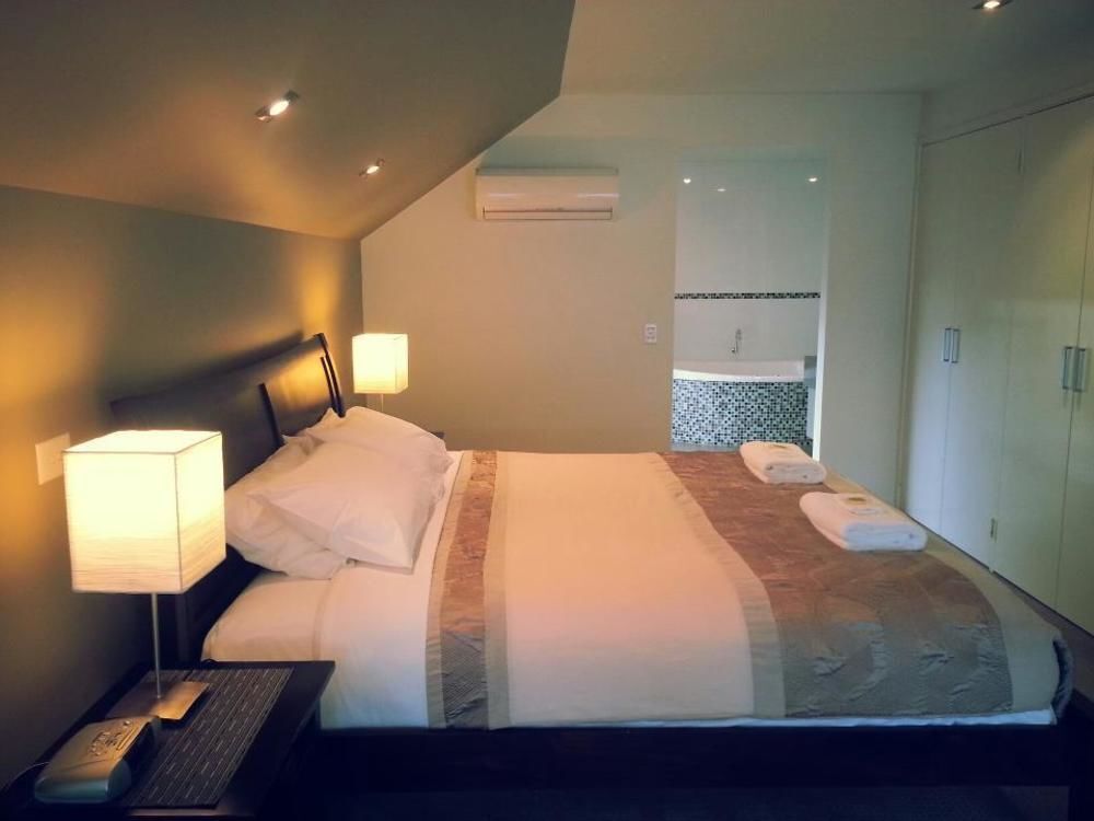 gallery_image_hidden_16