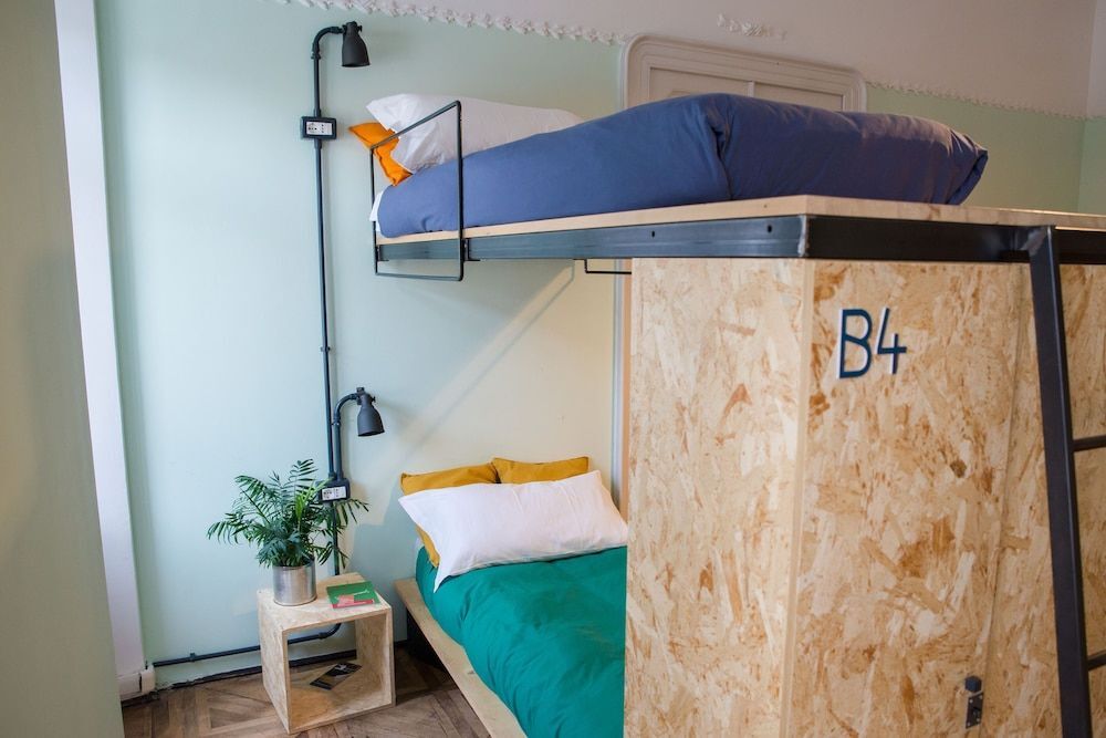 gallery_image_hidden_4