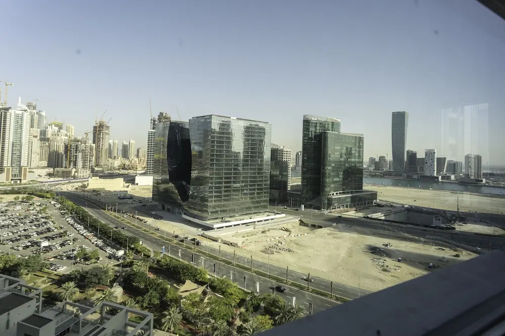 One Perfect Stay - Executive Tower