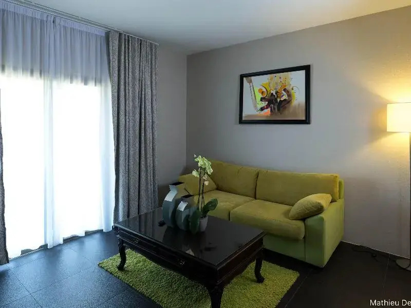 Classic Double room (full double bed)