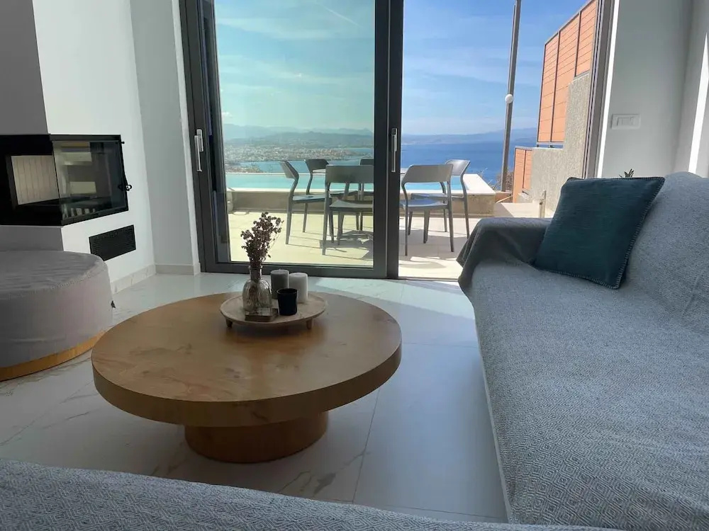 3 Bedrooms Luxury Villa with balcony and with sea view