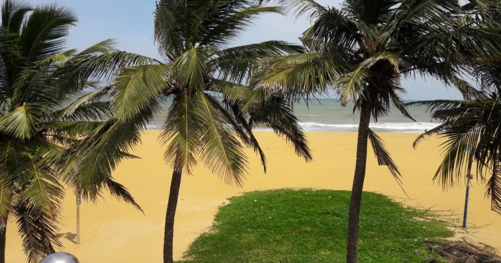 Oasis Beach Resort - Général