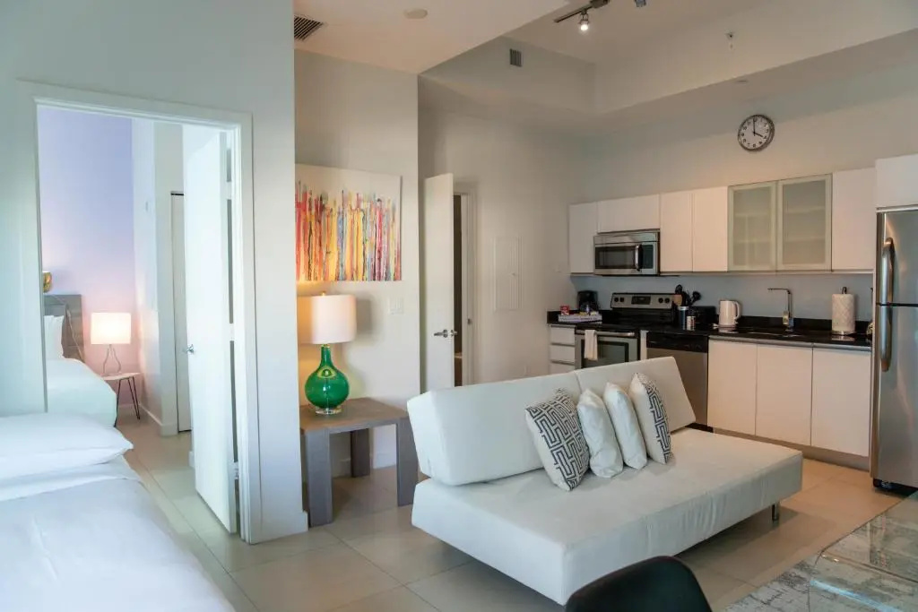 Dharma Home Suites Miami at Monte Carlo - Chambres