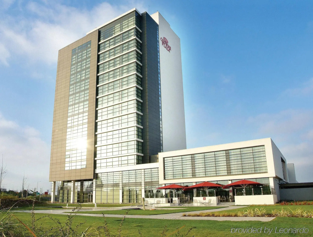 The Gateway Hotel