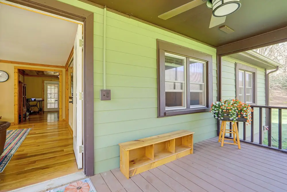 Quaint Mountain Charm! Robbinsville Hideaway