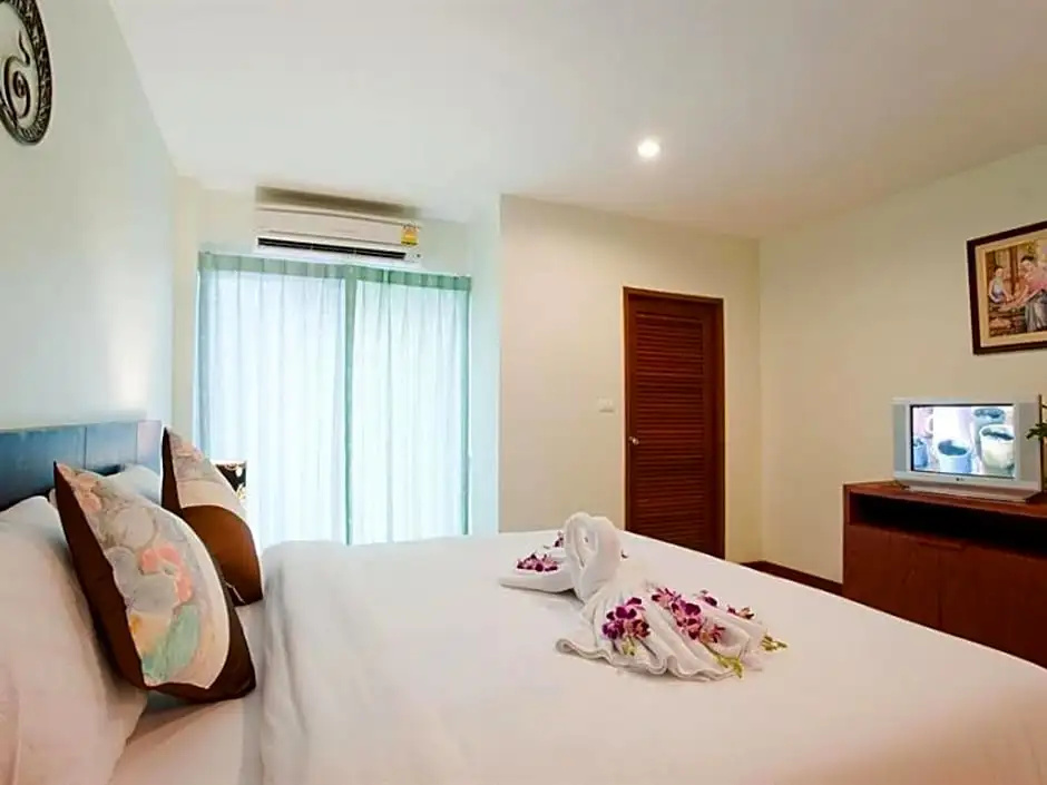 Superior Double room with balcony full double bed