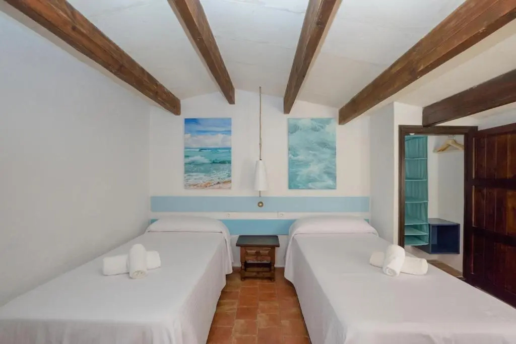 3 Bedrooms Villa
