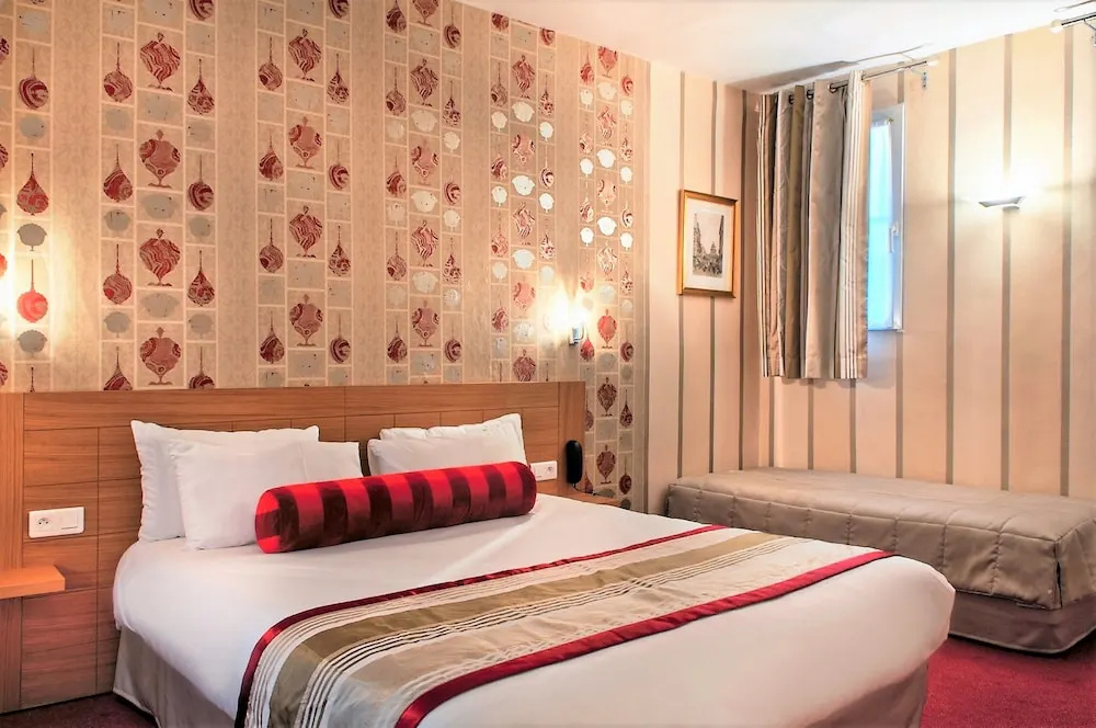 Hotel Romance Malesherbes by Patrick Hayat 55