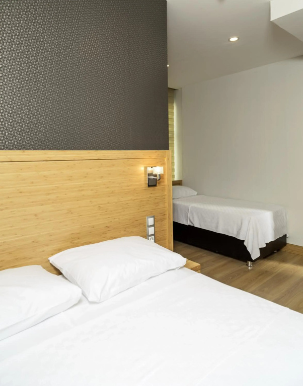Demir Suite Hotel — фото