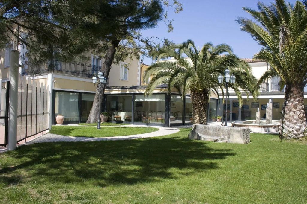 Hotel photo 15