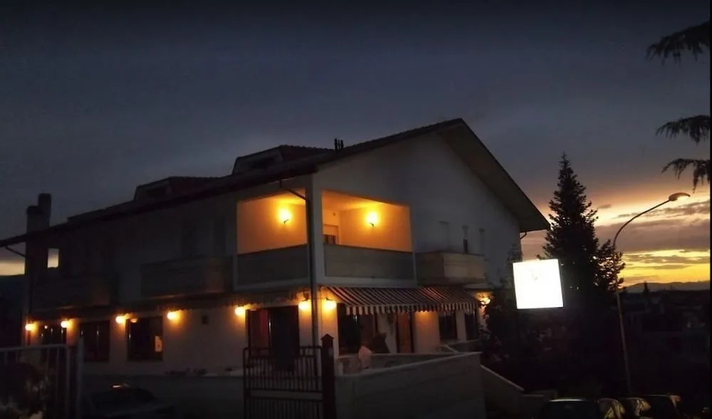 Hotel Leondoro