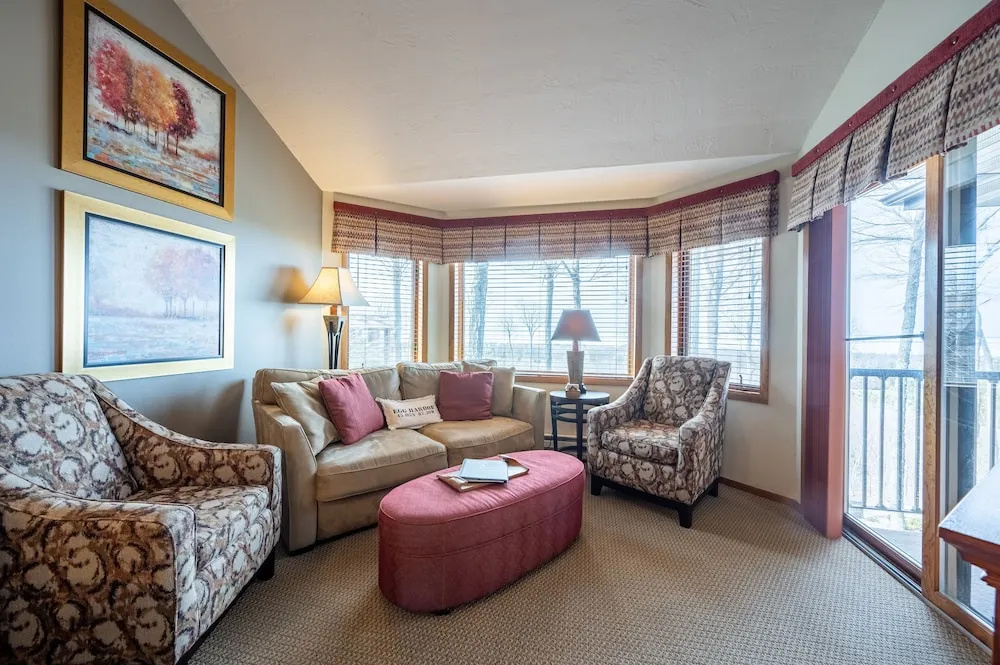 Premier room