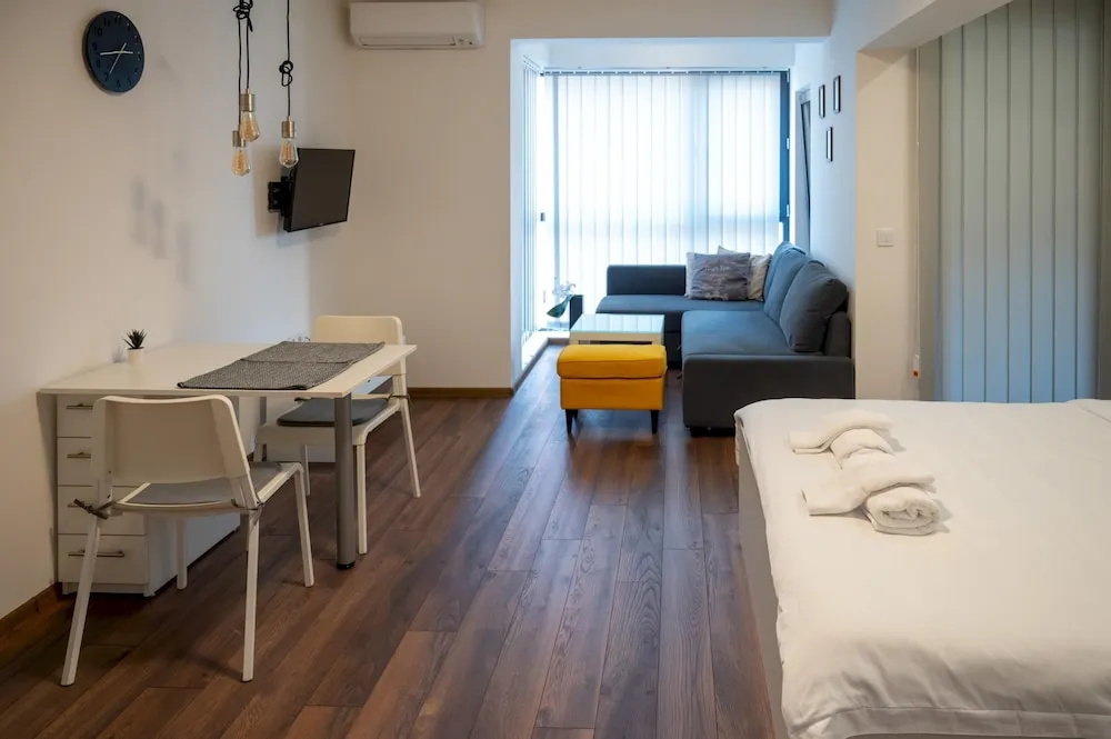 Bright Studio in the City Center