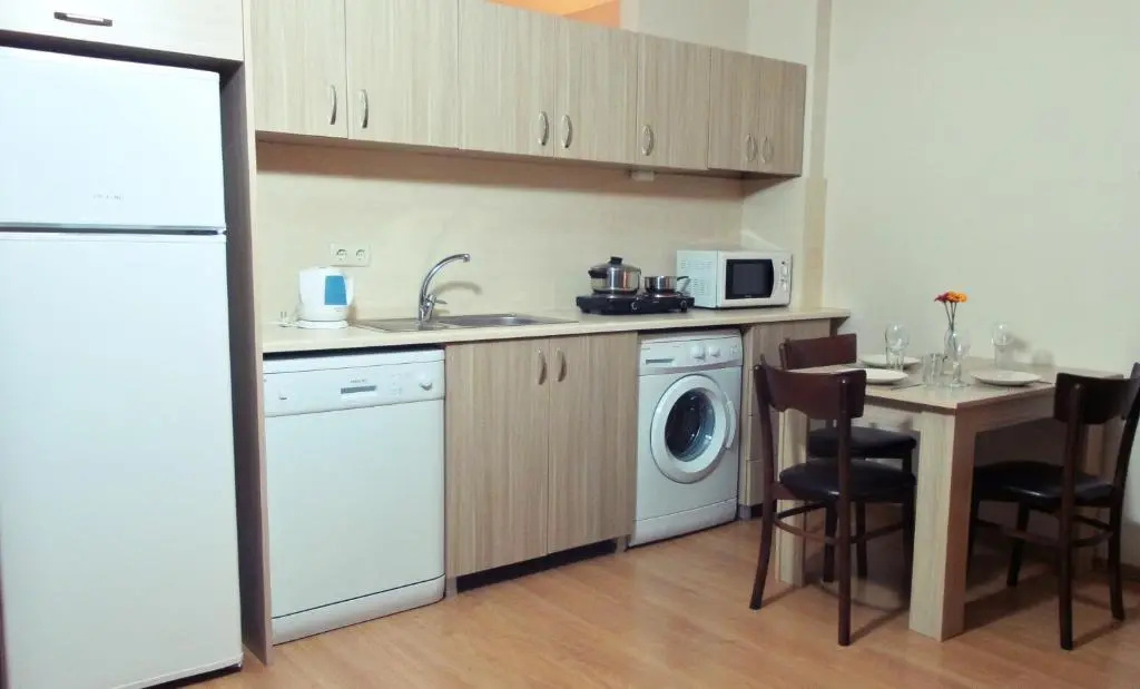 1 Bedroom Suite