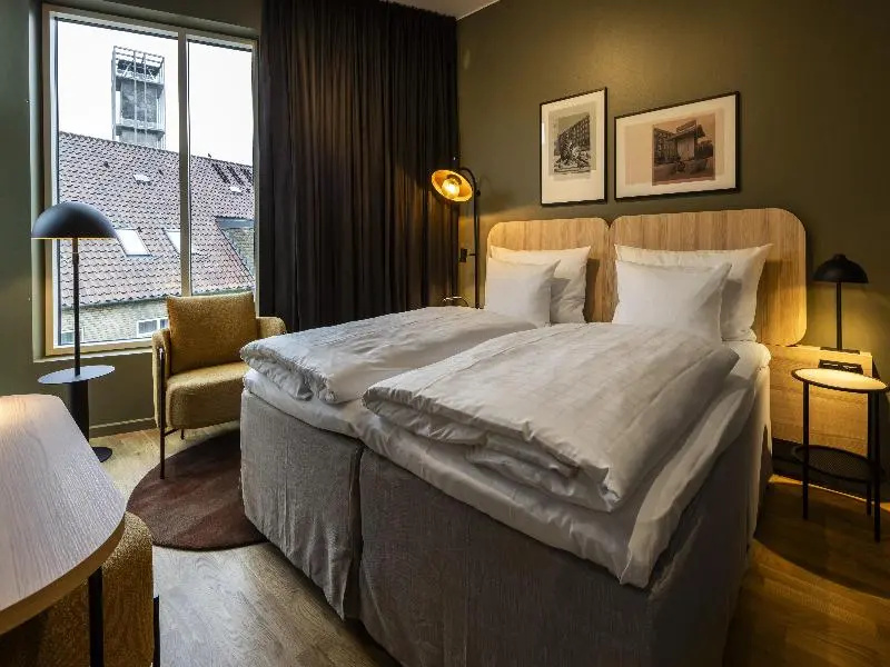 Standard Suite