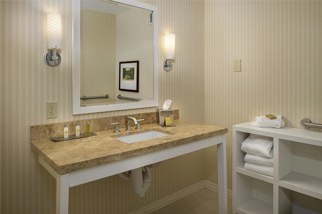 DoubleTree by Hilton Collinsville - St. Louis - Général