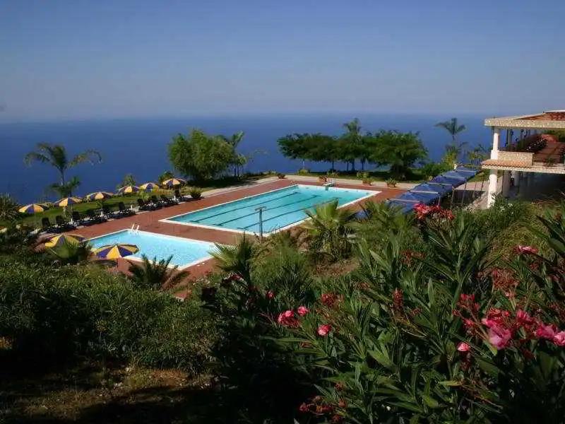 Villaggio Albergo Belmonte
