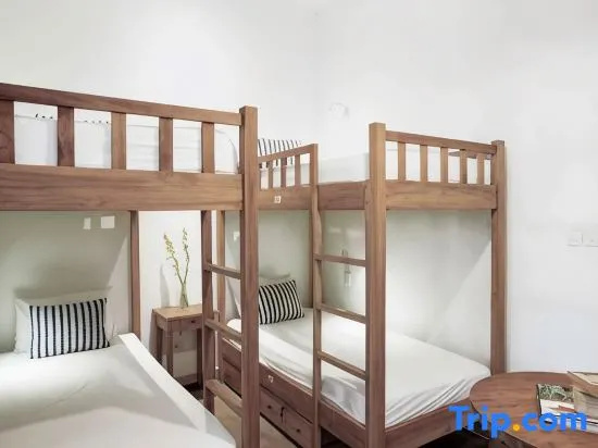 Adhisthana Hotel - Chambres