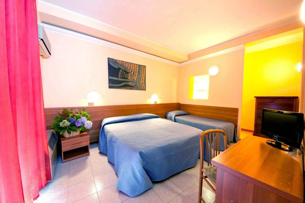Hotel photo 35