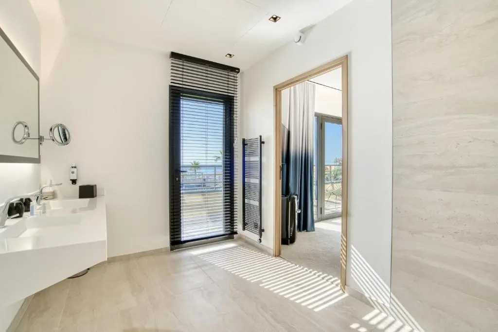 Standard room with sea view