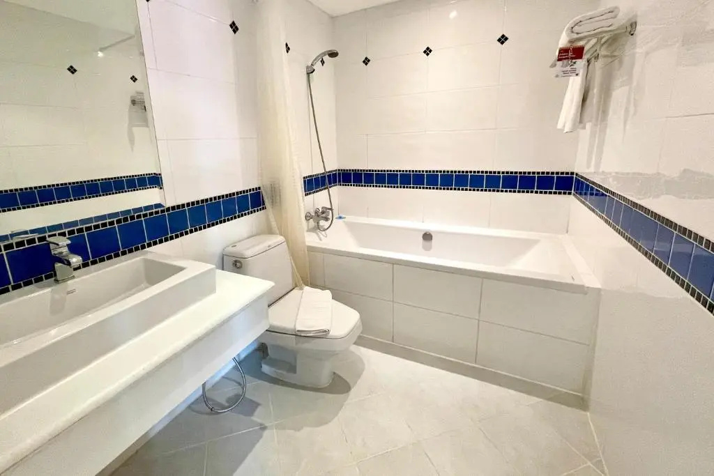 Rayaburi Hotel Patong - Chambres