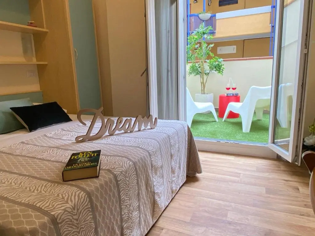 Standard Double room (full double bed)