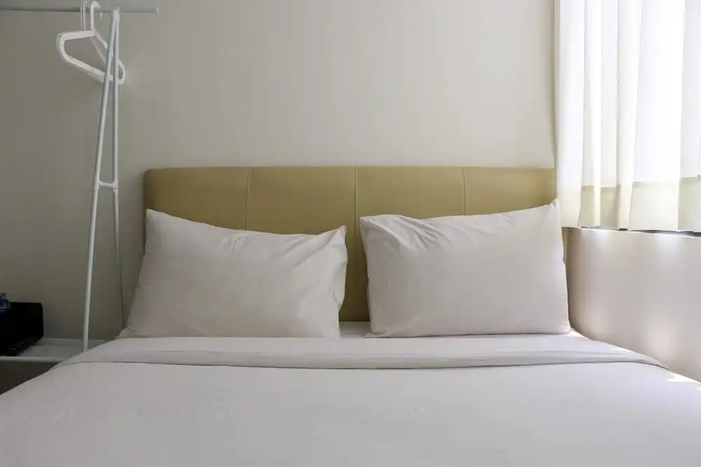 Homey And Minimalist Studio Apartment Osaka Riverview Pik 2