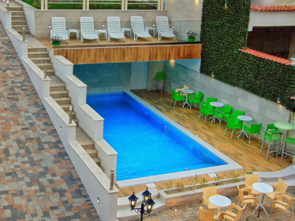 Hotel photo 12