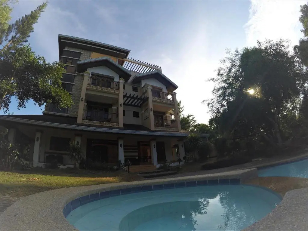 G's Grand Resort and Convention Center
