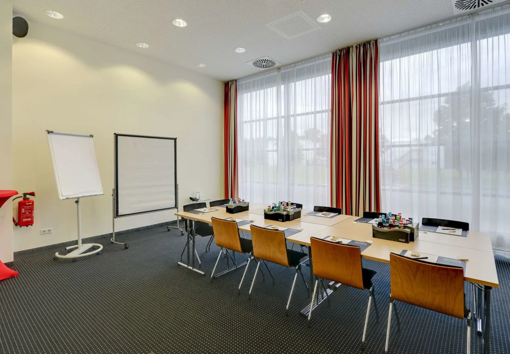 NOVINA HOTEL Herzogenaurach Herzo Base - Général