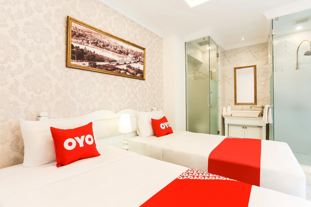 B2 Riverside Colonial Hotel — 5