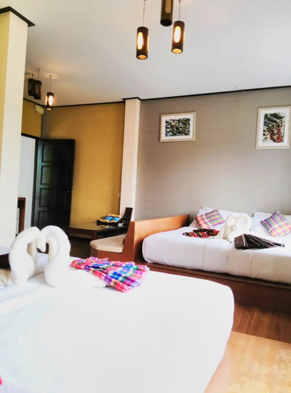Standard Quadruple Family room