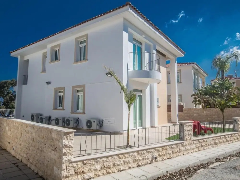 Villa Shaye AQ Me16