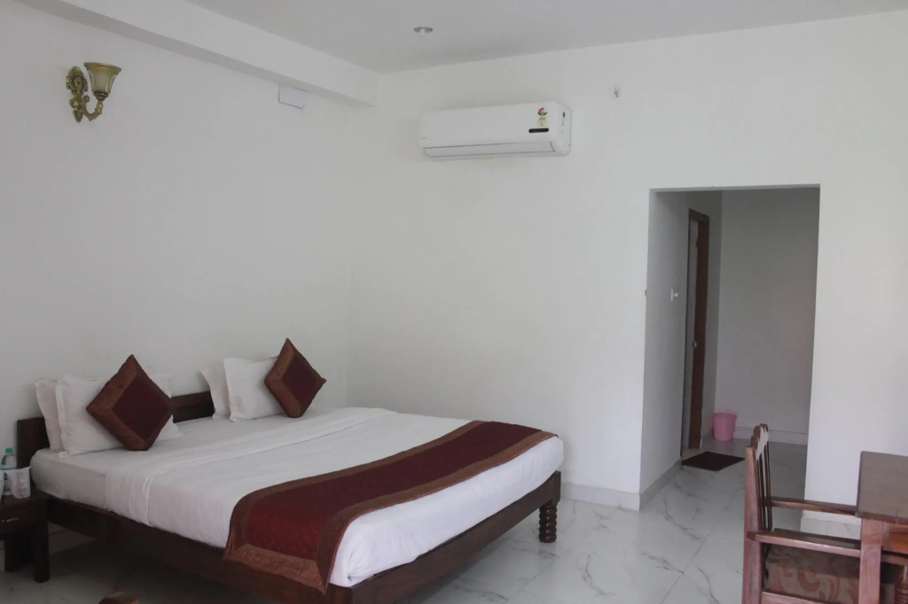 Royal Club room