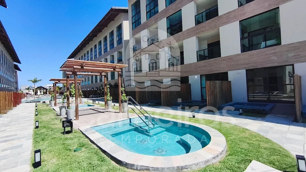 Max Carneiros Suites by CTA