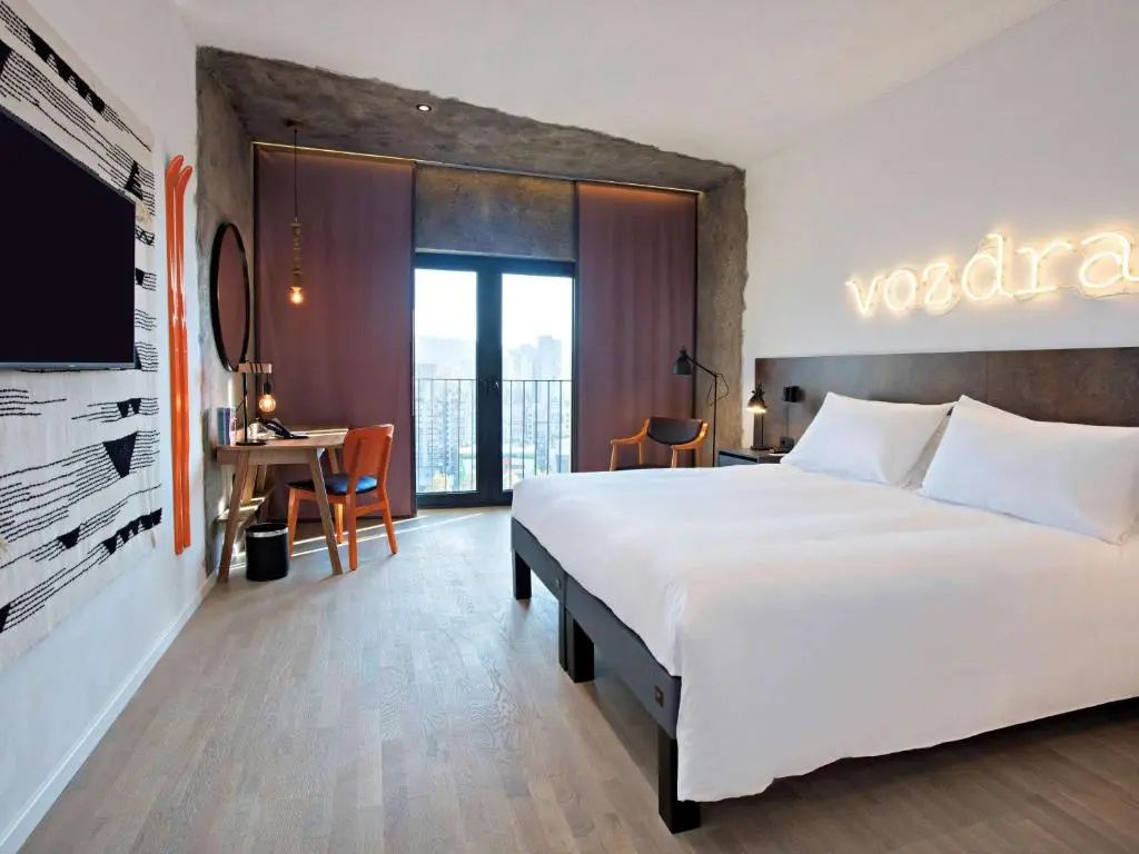 Standard design Double room (full double bed)