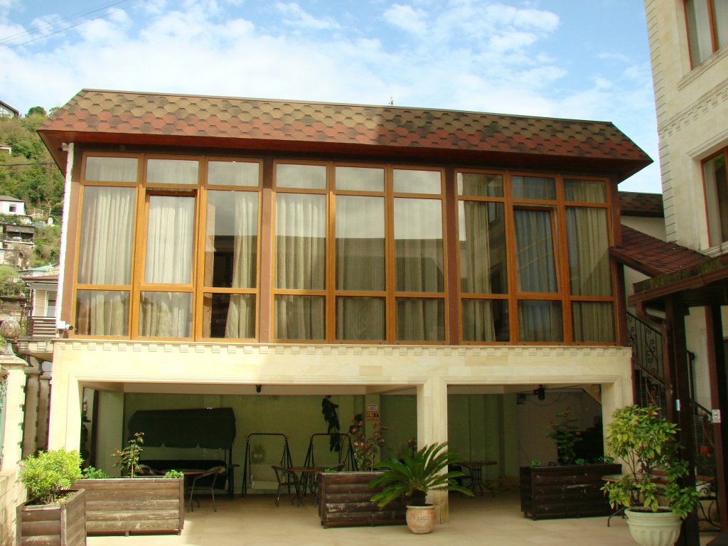 Arstaa Hotel