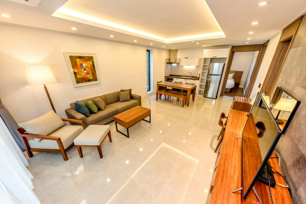 Grand room