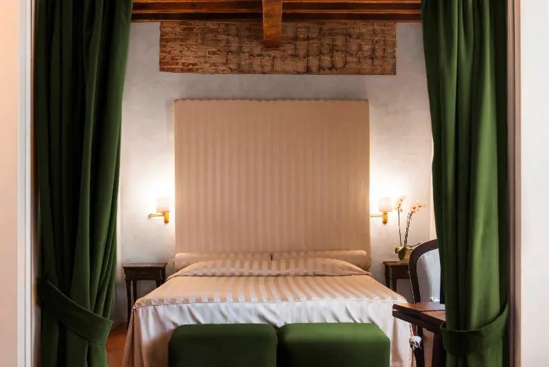 Relais Dell''Orologio - Chambres